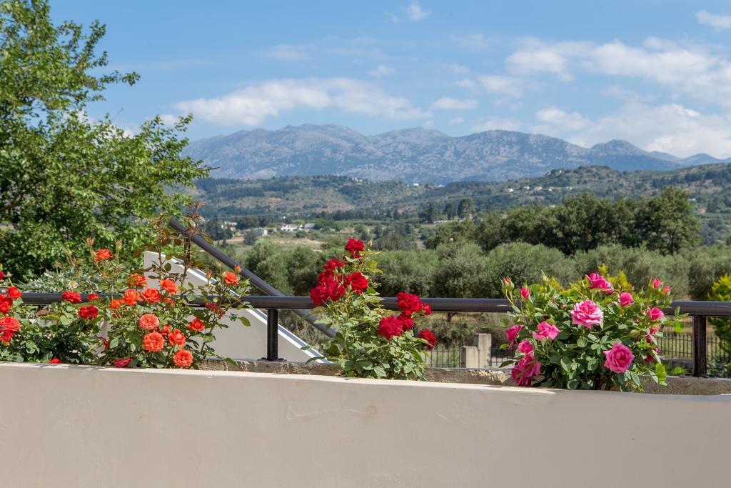 Villa Marianna Vryses Exterior photo